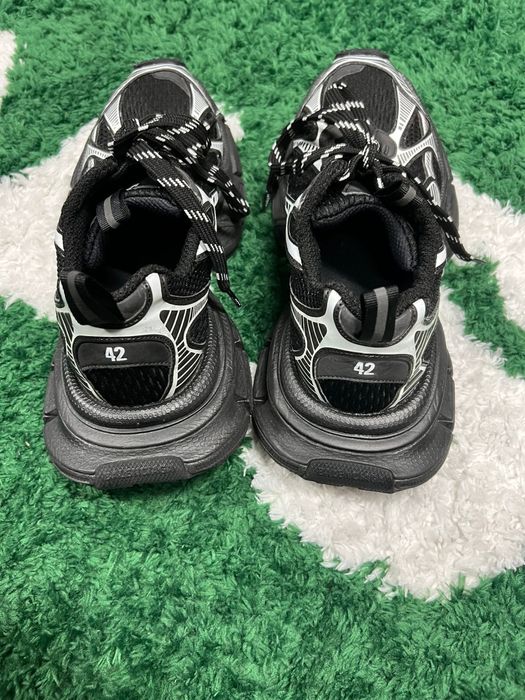 Balenciaga 3xl purtati cu cutie marimea 42