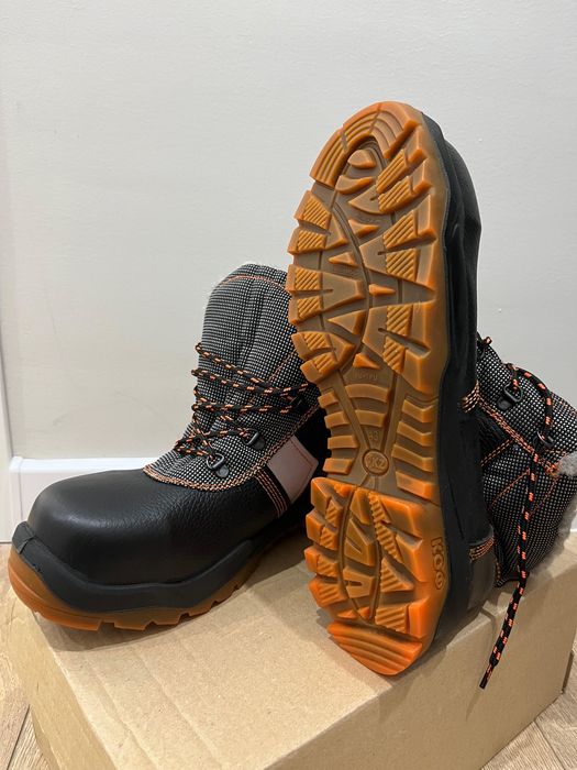 Спец ботинка зимный новый