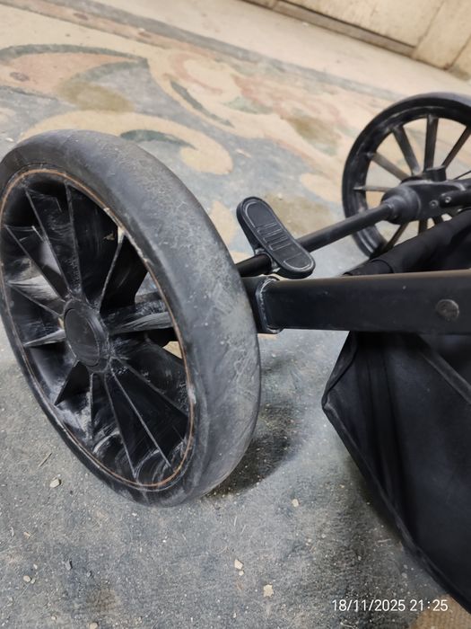 Коляска Ining Baby