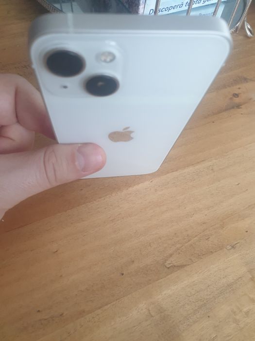 Iphone 13 white 128 gb