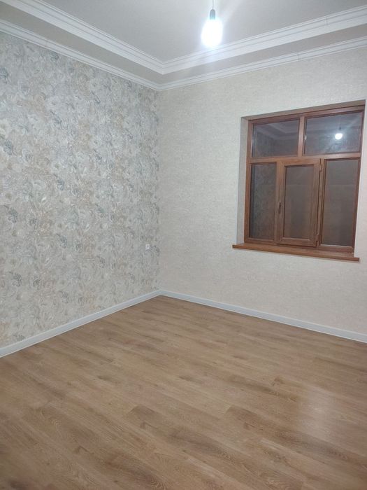 4 sotxli xovli sotiladi