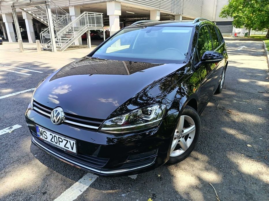 VOLKSWAGEN Golf 2016
