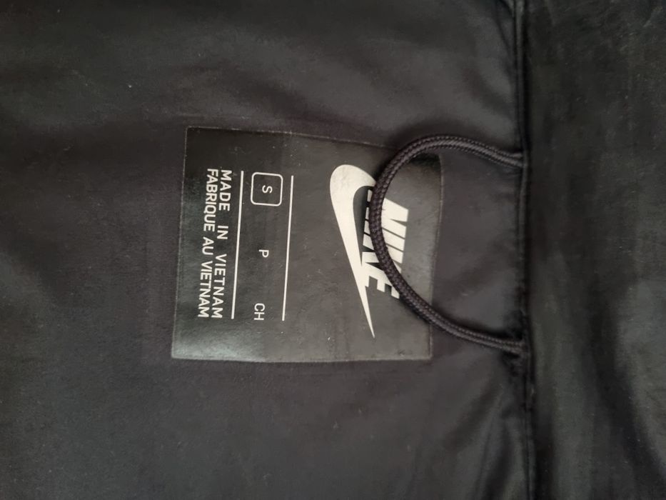 Яке Nike (Nike fleece)