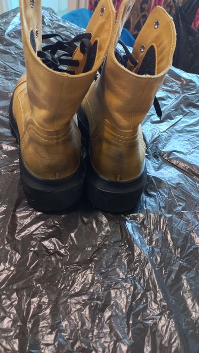 Дамски зимни боти