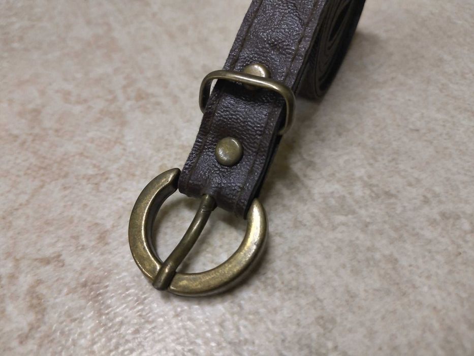 дамски кожен колан с метална катарама от Испания