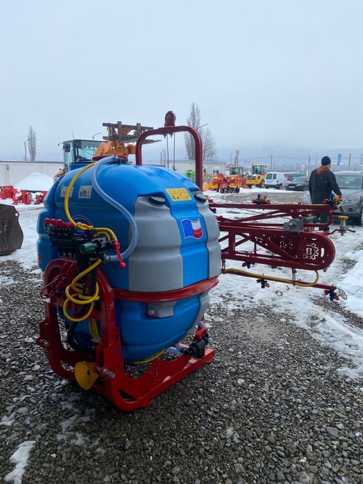 Met erbicidat BIARDZKI 800 L -12 m .Grebla.Cositoare. Balotiera