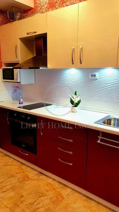 Продава се Четиристаен апартамент в Пловдив, Христо Смирненски - 82 кв.м за 1744 €/кв.м - Снимка #5