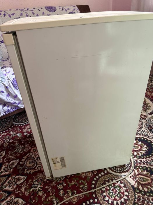 Мини холодильник LG