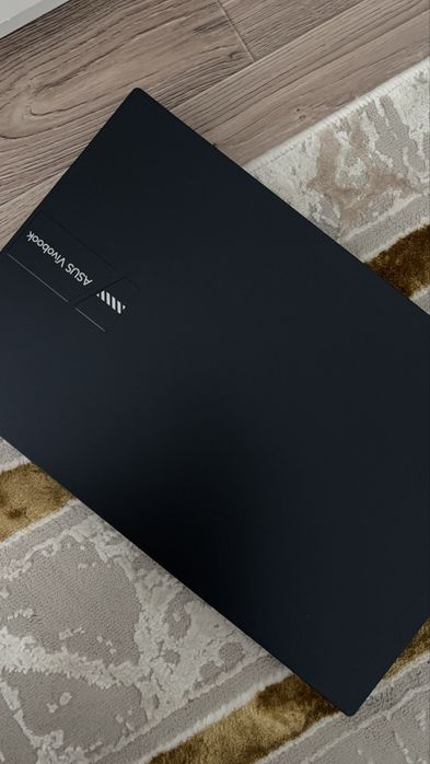 ASUS Vivobook 15 / i3 / 8 Гб / SSD 512 / Гарантия