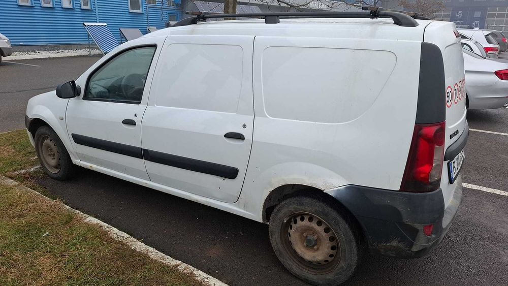 Masină Logan mcv