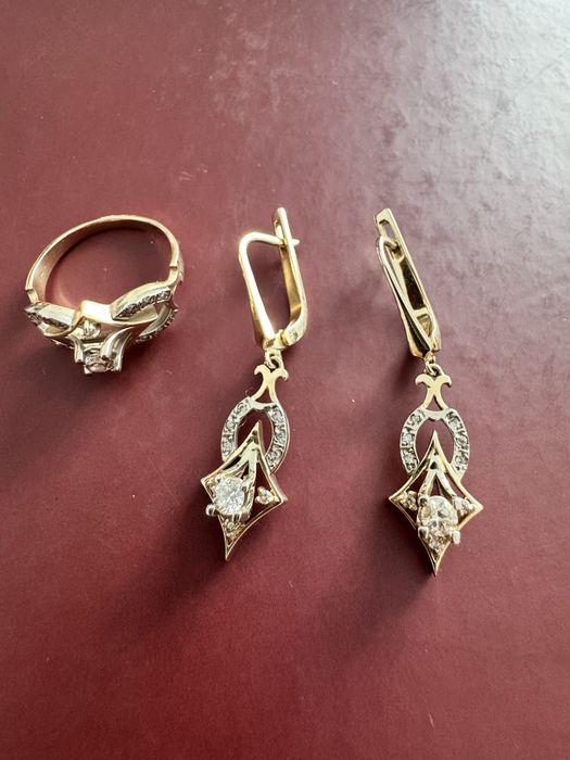 Продается золото 585пр