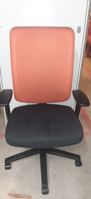 Scaun de birou în stare bună