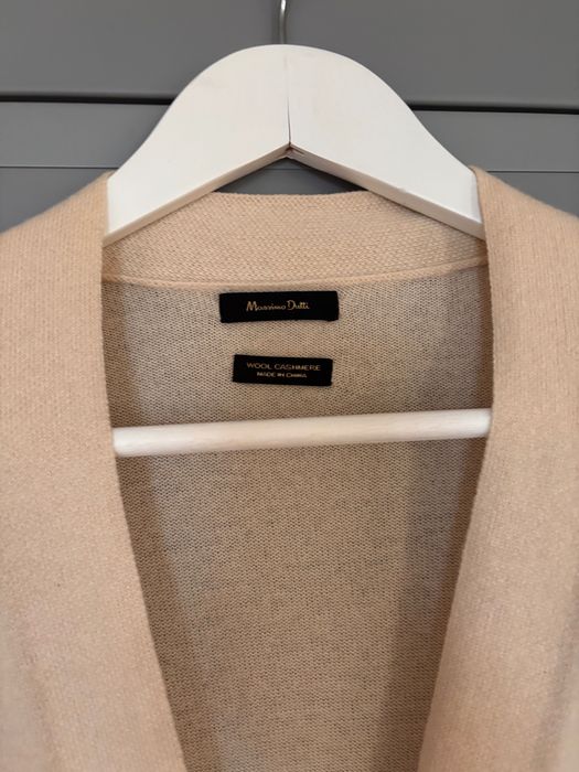 Красива жилетка Dutti ,L номер ,екрю