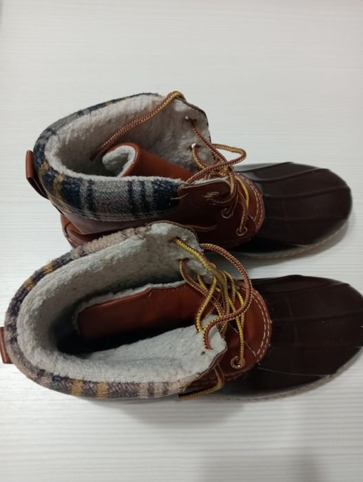 Продам ботинки. 36 размер.