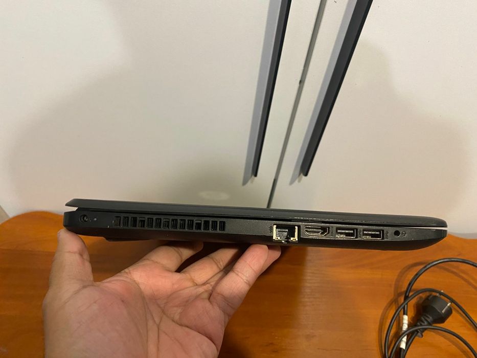 НР intel core i3/ozu8/ssd128