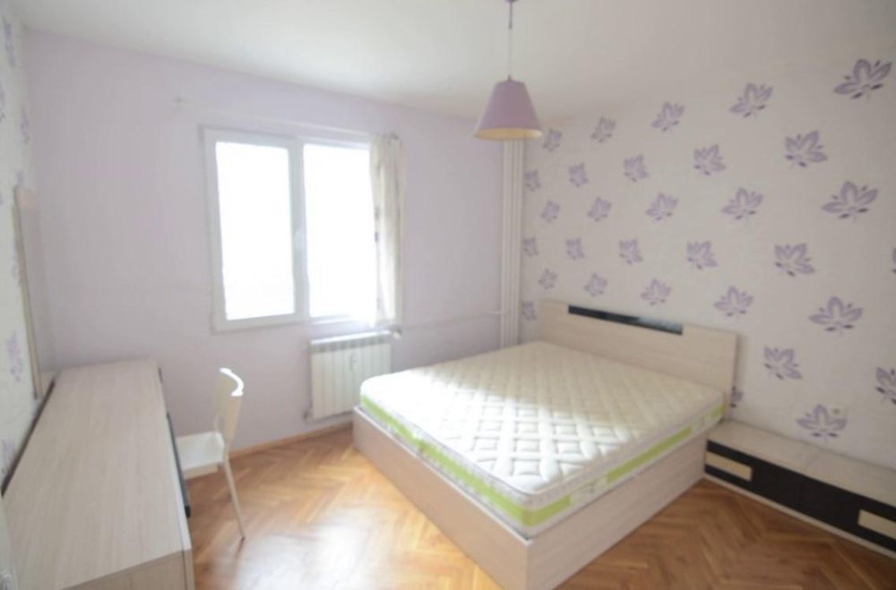 Дава се под наем Тристаен апартамент в София, Младост 3 - 86 кв.м за 713.49 € - Снимка #2