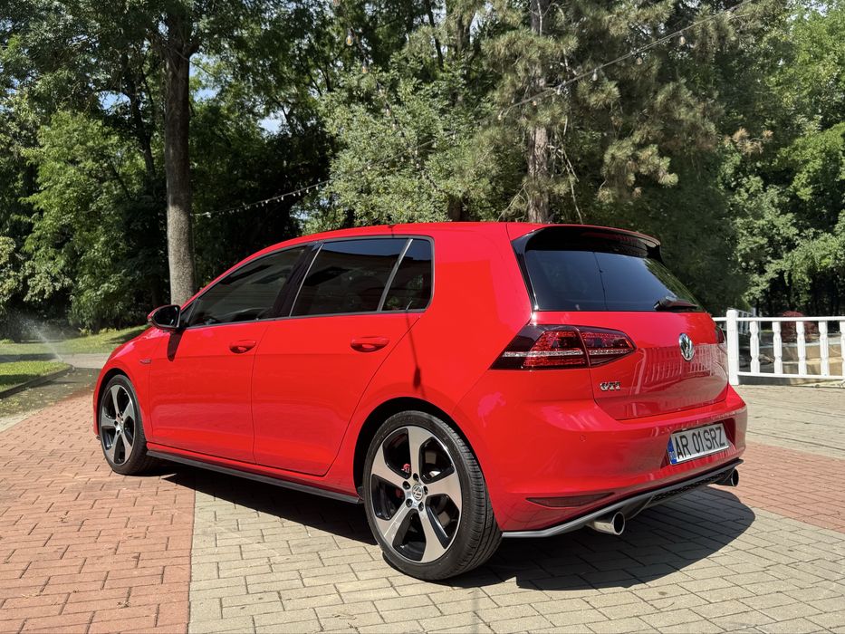 VOLKSWAGEN Golf 2014 — imagine 3