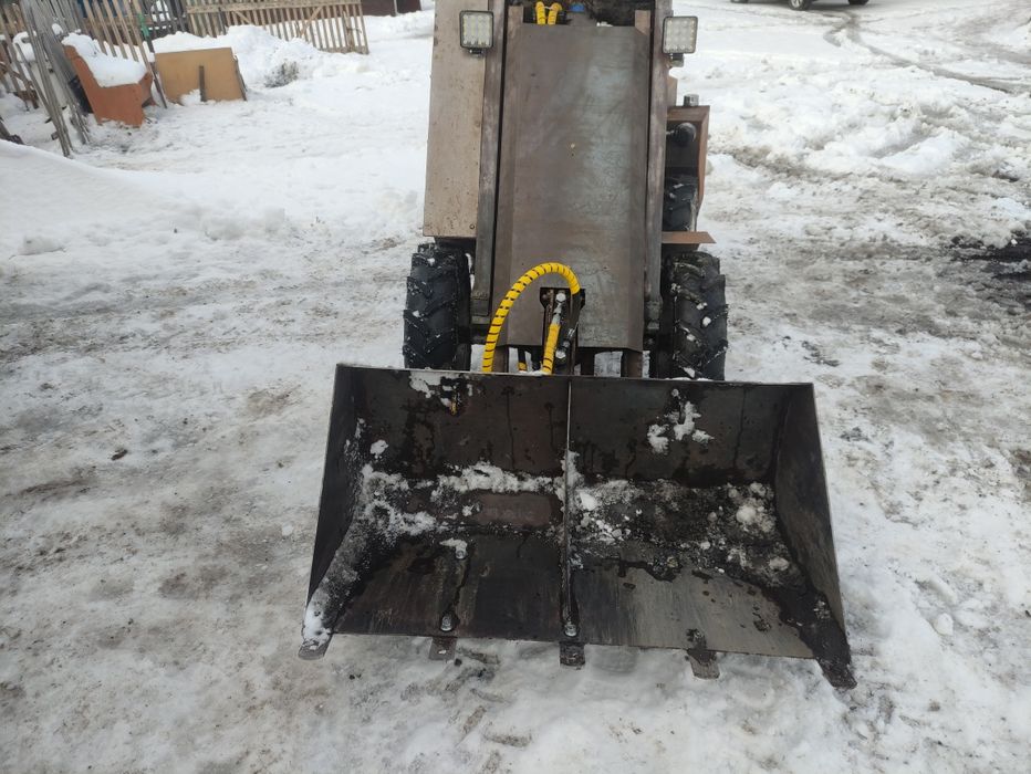 Продам мини-погрузчик,