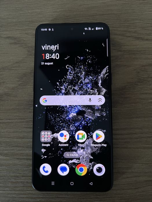 One   Plus  10 T