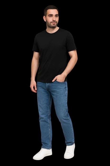 Футболки разноцветные