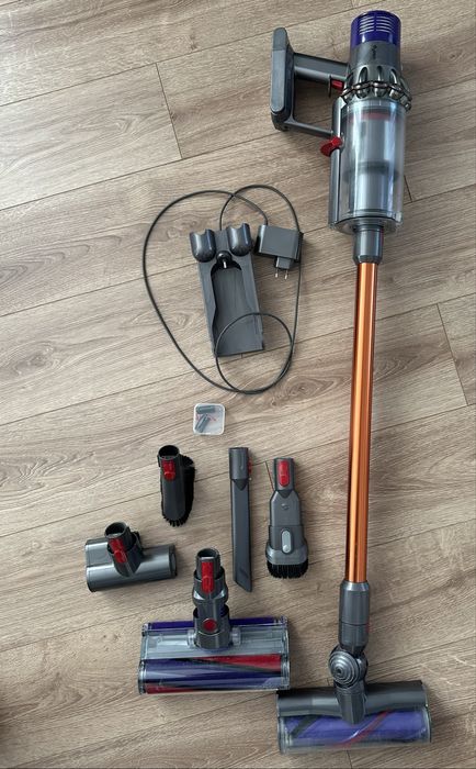 Aspirator Dyson V10, Stare foarte bună