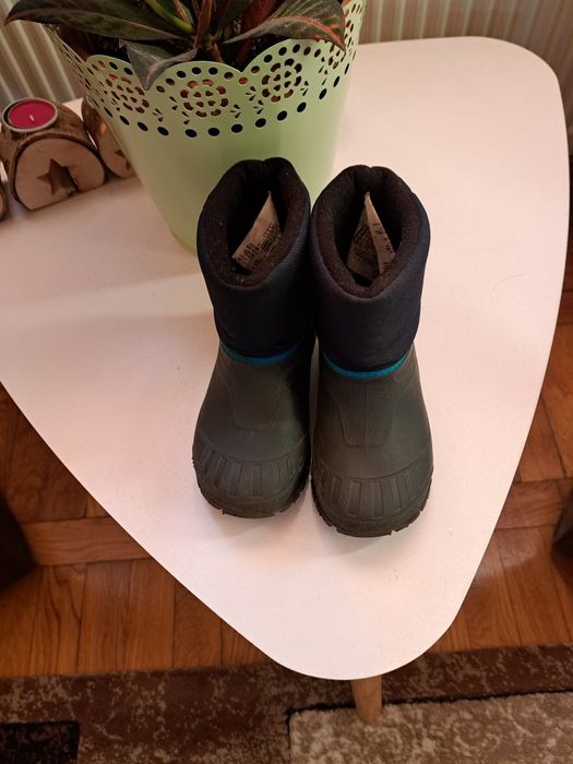 Cizme,teniși copii  mărimea 26/27,28