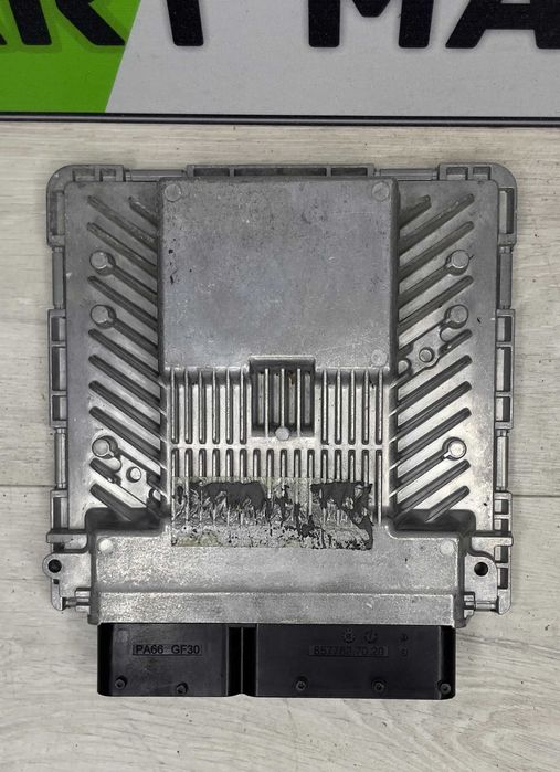 Компютър двигател AUDI S4 S5 8K0907551