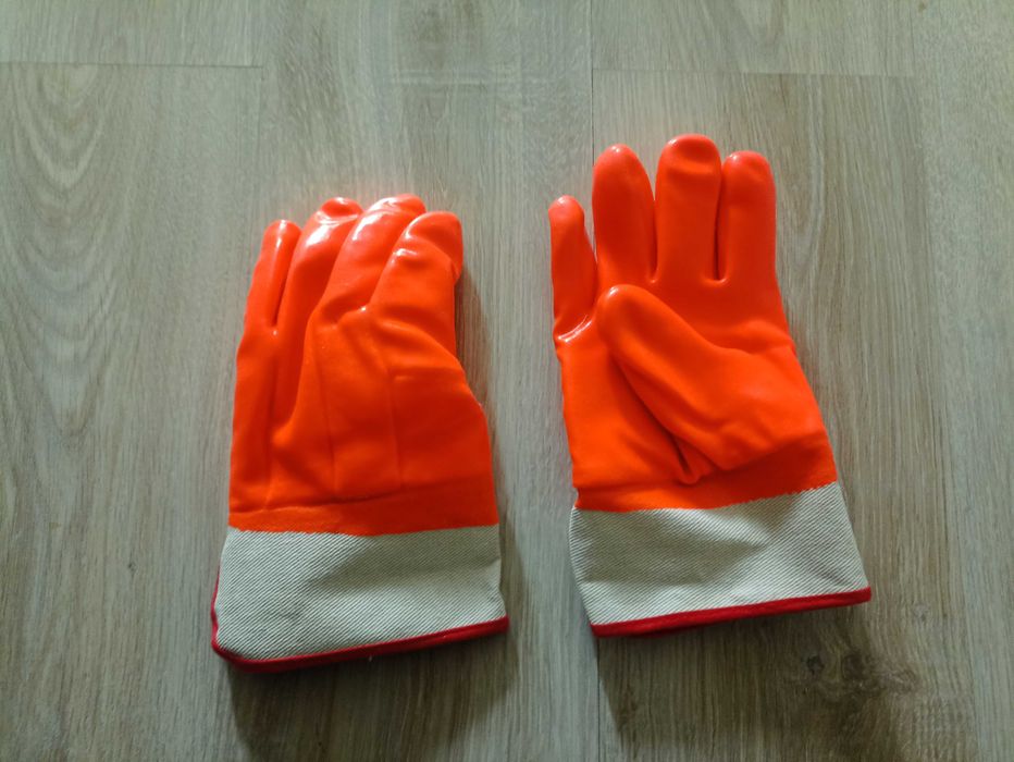 Перчатка строительная