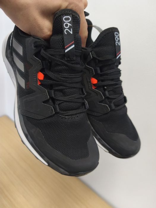 Adidas Terrex 38 (23,5cm). NOU nefolosit