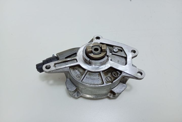 Pompa vacuum 3.0 cdi A6422300165 Mercedes-Benz ML W164 seria