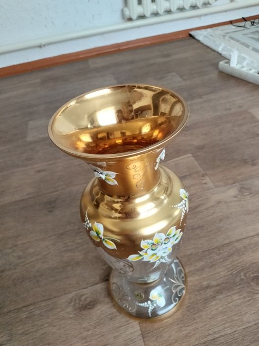 Ваза багемское...