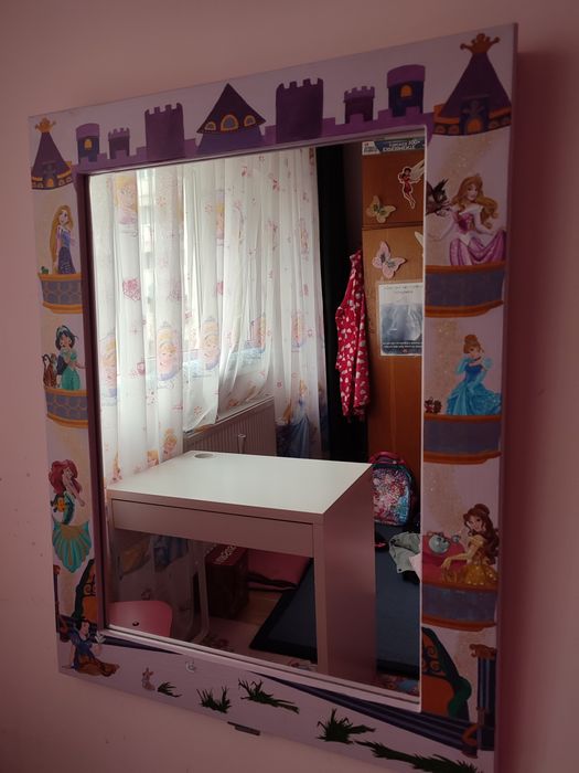 Oglinda pt fetițe cu printese Disney
