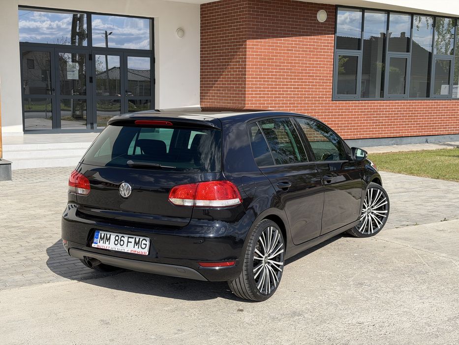 VW Golf VI 1.6 TDI 105cp