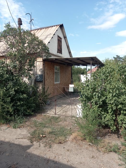 Продам дачу на восточном