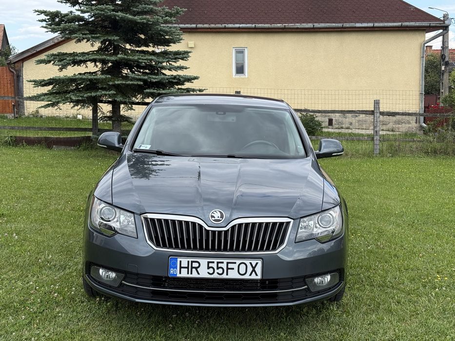 Skoda Superb 2.0 TDI 4x4 DSG 170cp