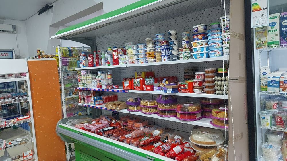 Витринный холодильник