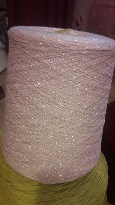 Бобинная пряжа. Италия