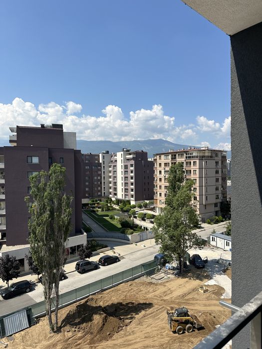 Тристаен апартамент в Младост 3