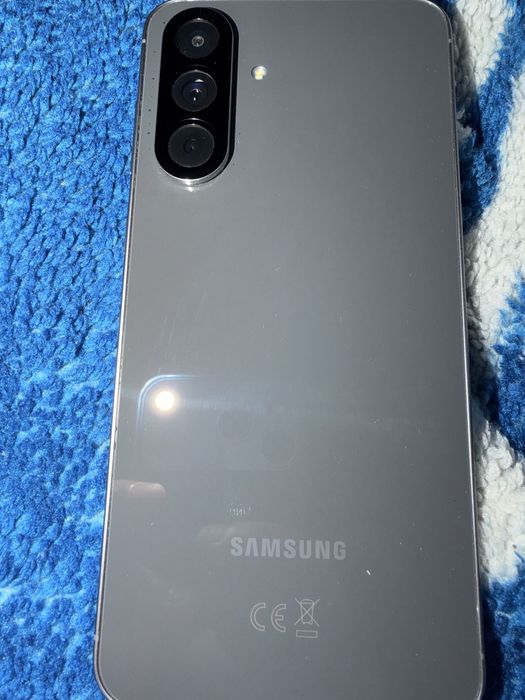 СПЕШНО!!! Продавам Samsung Galaxy A56 256GB 8GB RAM