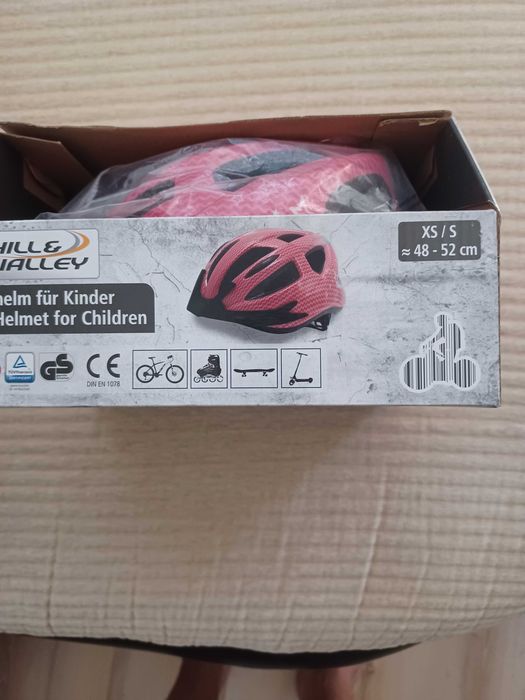 Детска светеща велосипедна каска