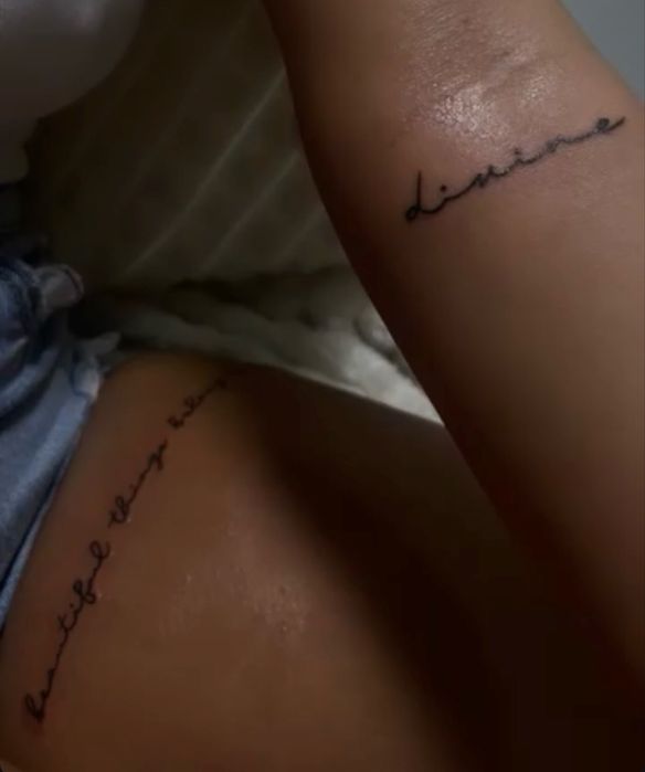 Tatuez – scrisuri & linii fine