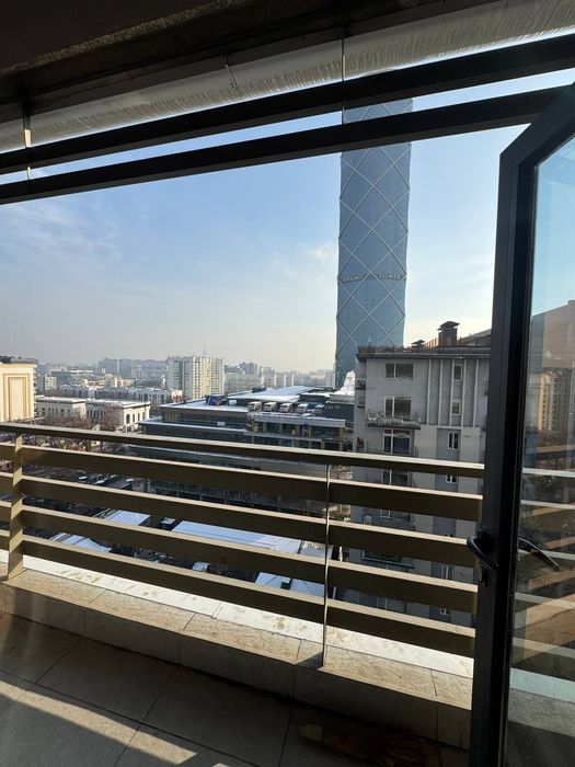 Аренда офис в Zarafshon city, or. Piramit tower. Яккасарайский район С