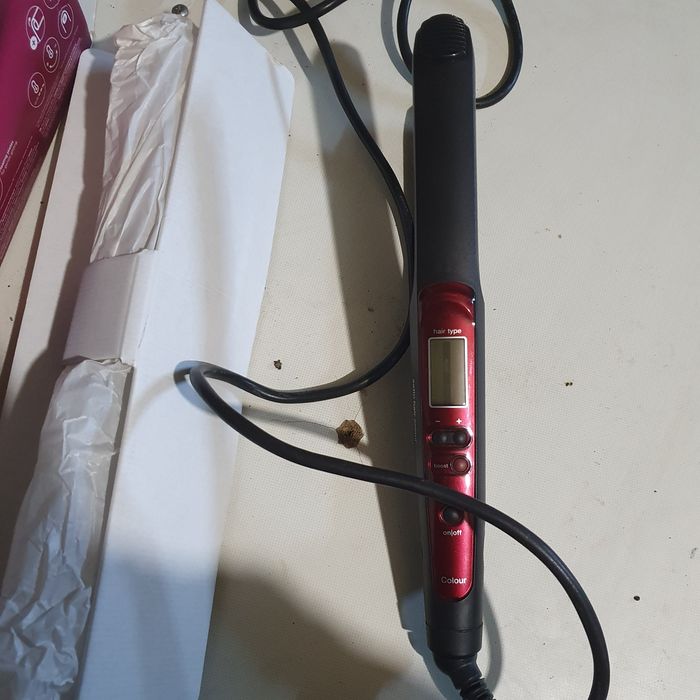 Placa de îndreptat parul Braun 3553 170w