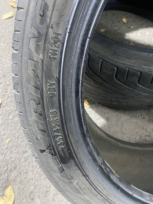 R18 разноширокий