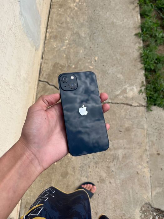 iPhone 13 вся родне