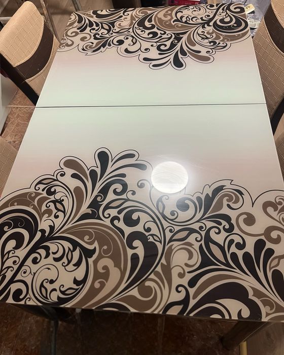 Трапезна кухненска маса+4 стола