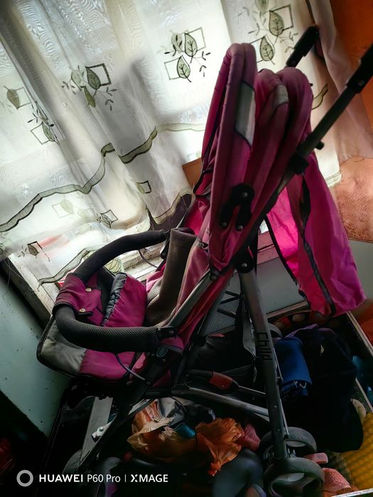 Отдам даром коляску