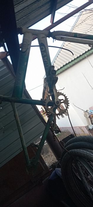 Продам велосипед на запчасти