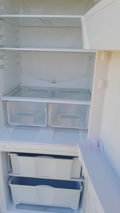 Продам холодильник очень в хорошем состоянии