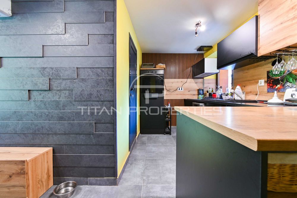 Продава се Къща в София, Бояна - 177 кв.м за 2373 €/кв.м - Снимка #2